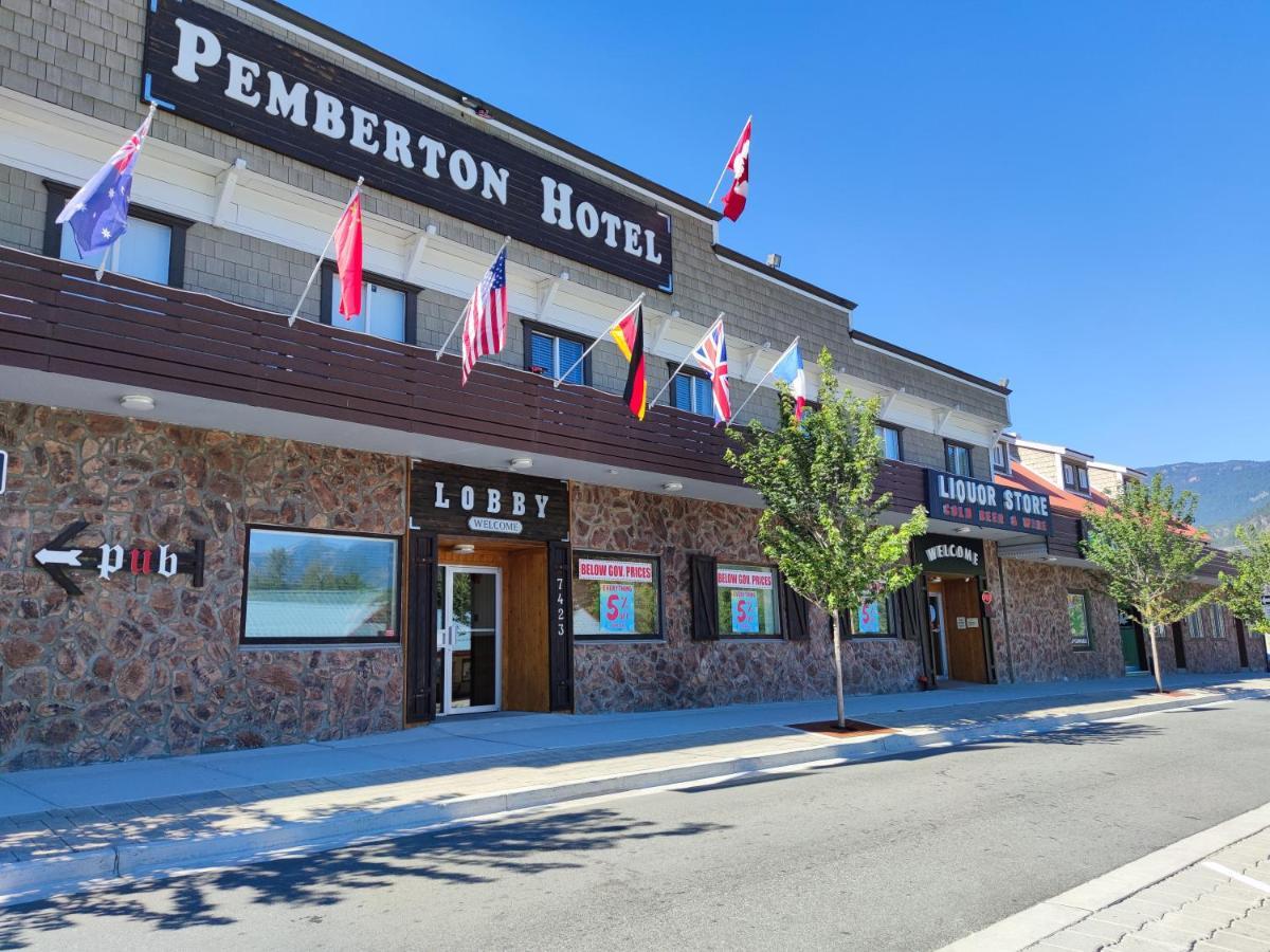 Pemberton Hotel Exterior foto