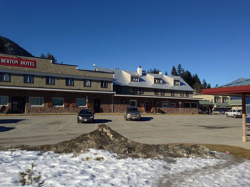 Pemberton Hotel Exterior foto